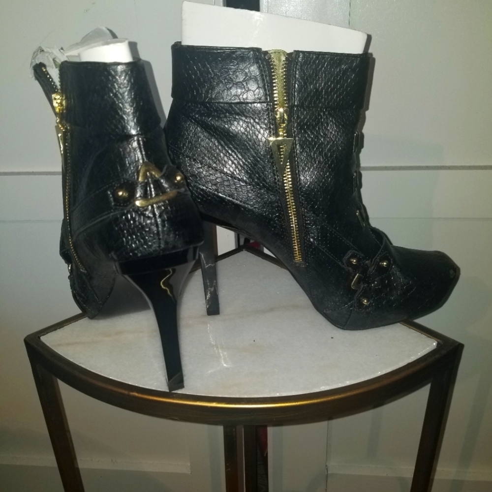 Christian Siriano Faux Snakeskin Booties